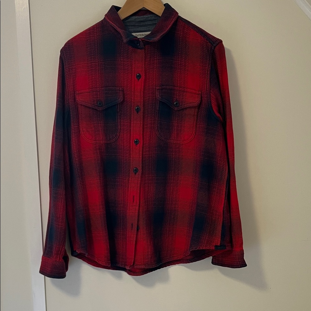 Outerknown Blanket Shirt. Red and navy plaid. 100% organic cotton. Size M/L